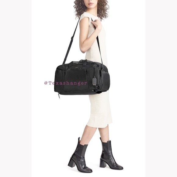 Tumi Handbags - NWT Tumi Voyageur MALTA Convertible Duffel Backpack Black
